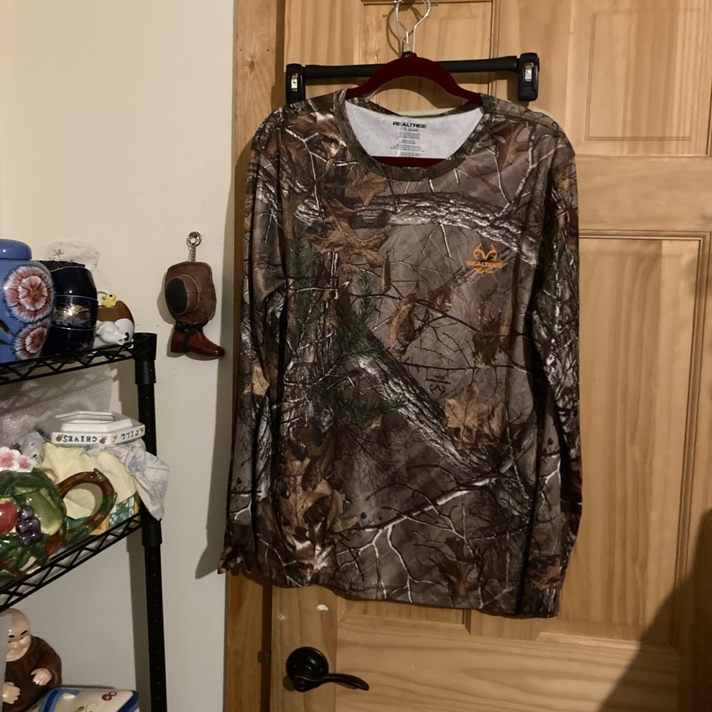 Real Tree long sleeve top